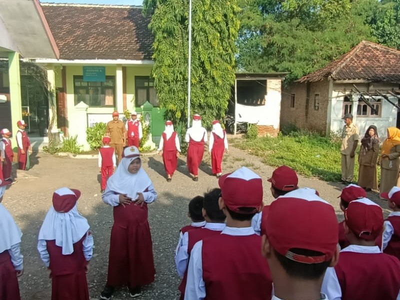 UPACARA BENDERA