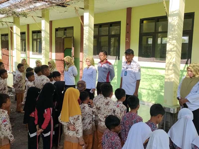 HALAL BIHALAL KELUARGA BESAR SD NEGERI 4 BANYUPUTIH